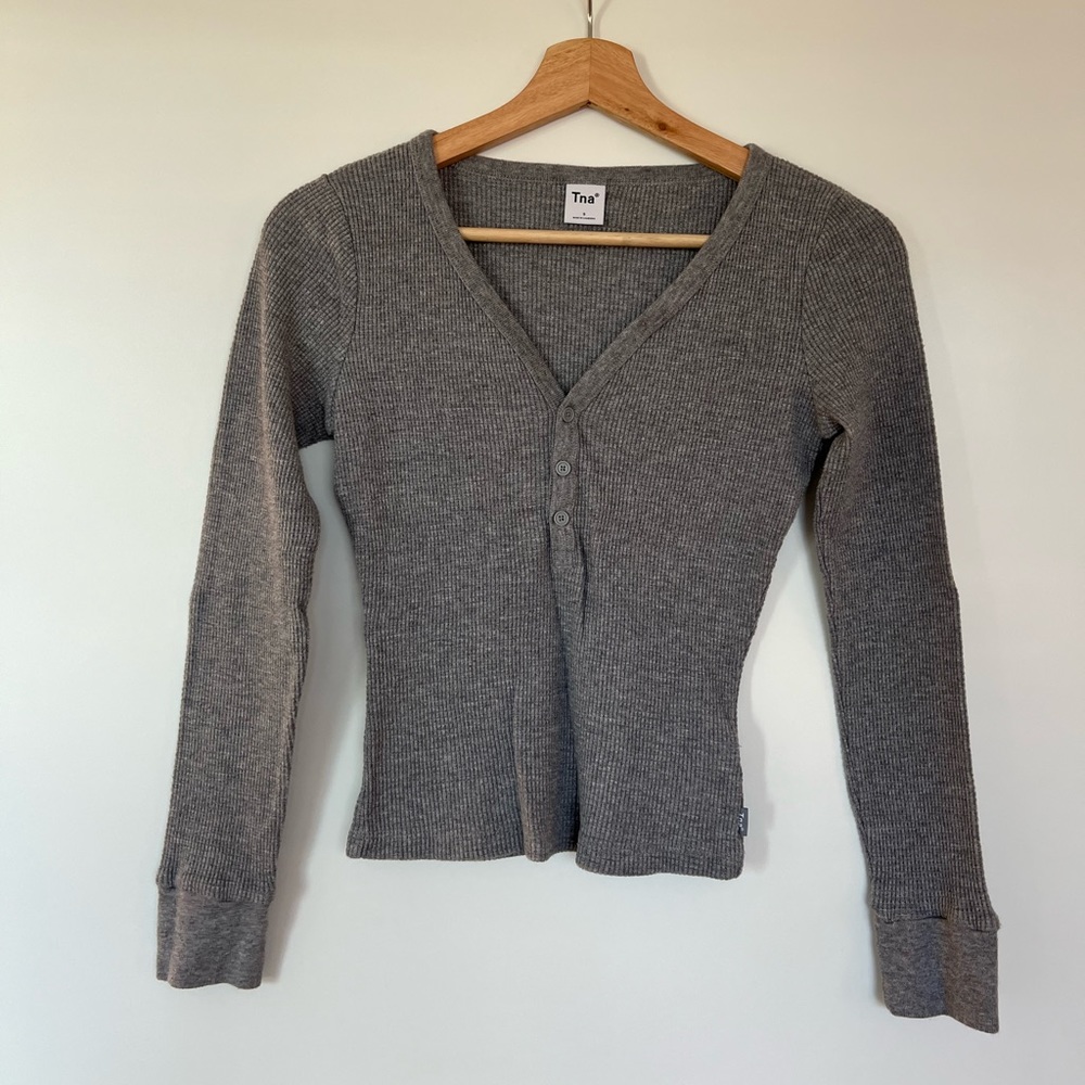 Aritzia Top
